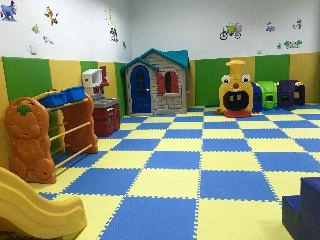 Desportos y Entretenimento