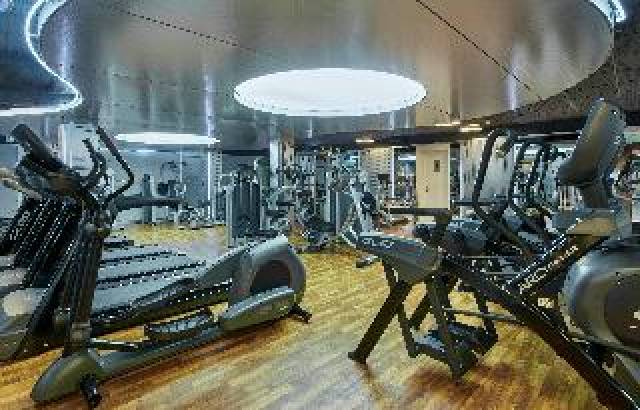 Desportos y Entretenimento