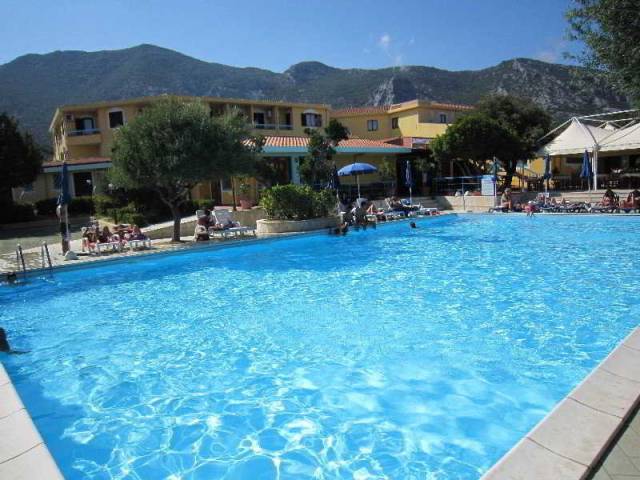 Piscina