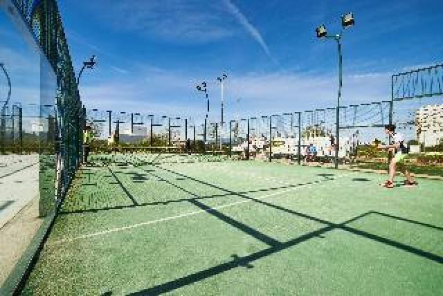 Desportos y Entretenimento