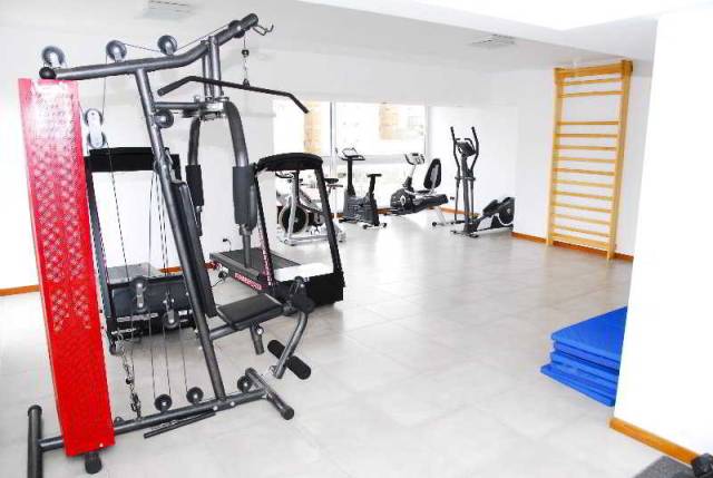 Desportos y Entretenimento