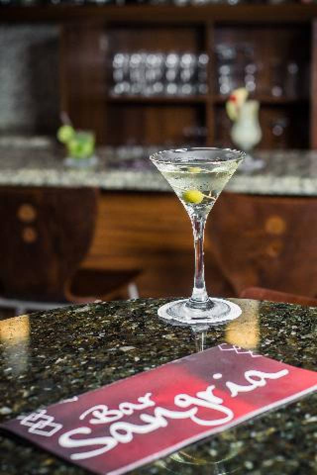 Bar
