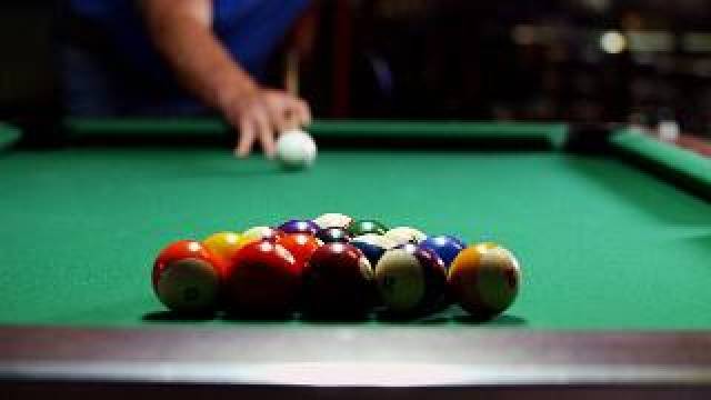 Desportos y Entretenimento
