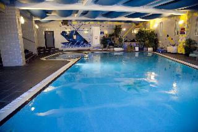 Piscina
