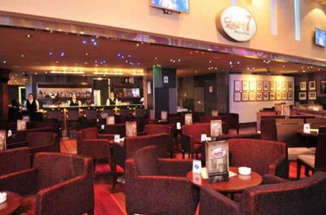 Bar