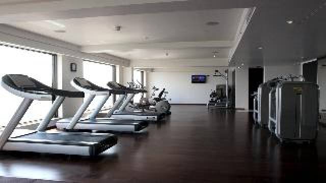 Desportos y Entretenimento