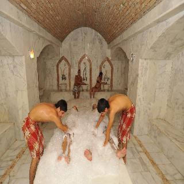 Desportos y Entretenimento