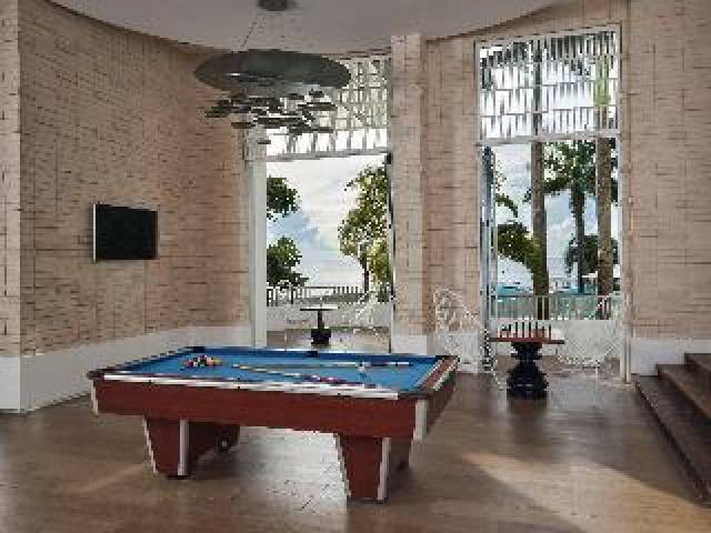 Desportos y Entretenimento