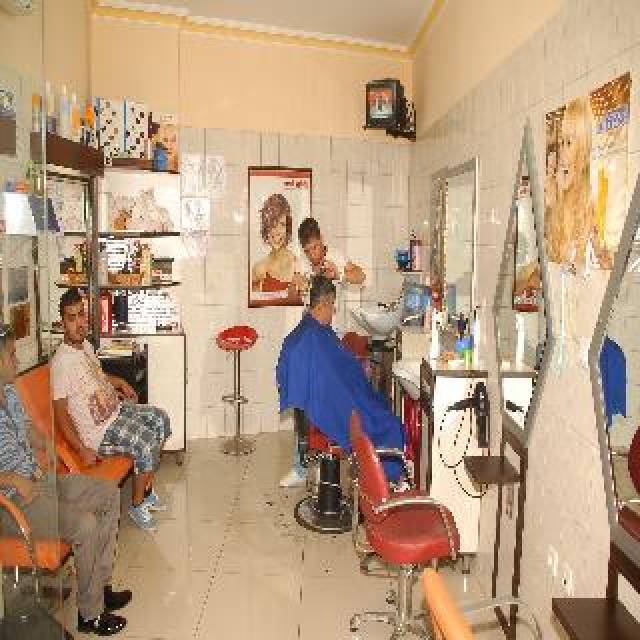 Desportos y Entretenimento