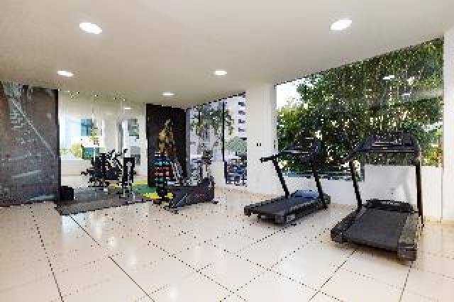 Desportos y Entretenimento