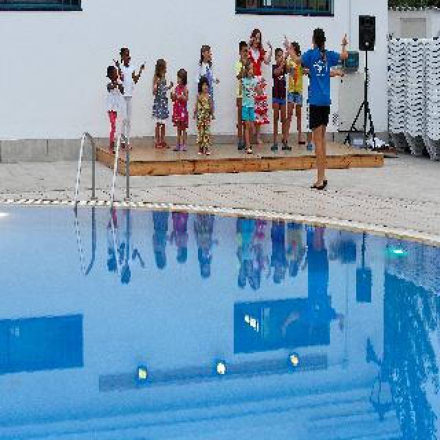 Desportos y Entretenimento