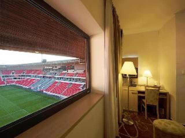 Desportos y Entretenimento
