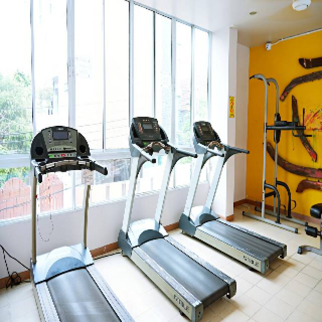 Desportos y Entretenimento