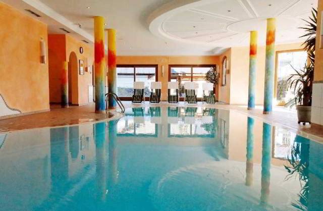 Piscina