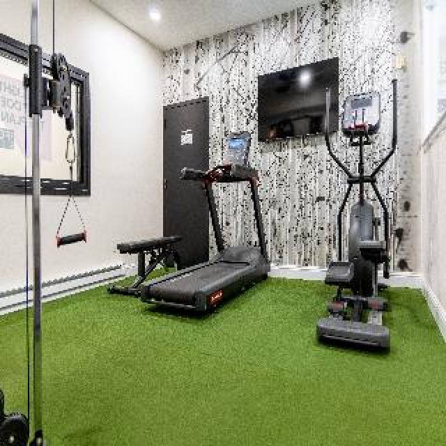 Desportos y Entretenimento