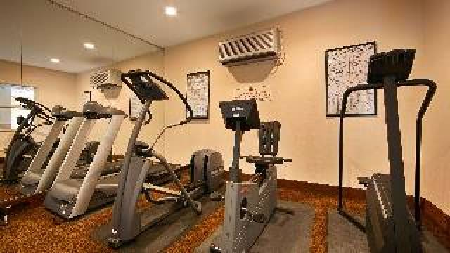 Desportos y Entretenimento
