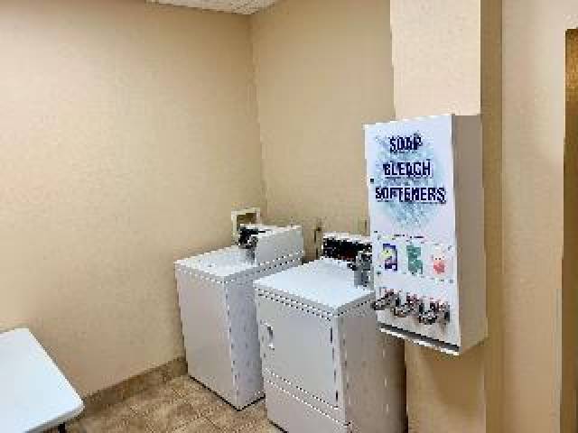 Desportos y Entretenimento