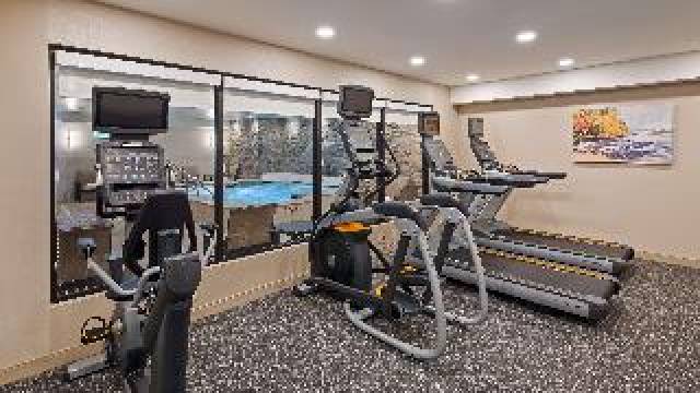 Desportos y Entretenimento