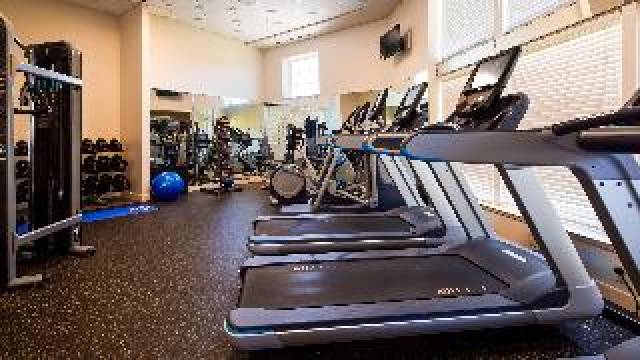 Desportos y Entretenimento