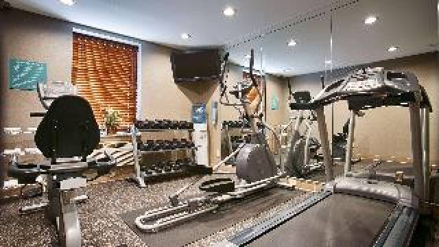 Desportos y Entretenimento