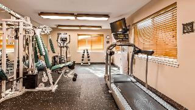 Desportos y Entretenimento