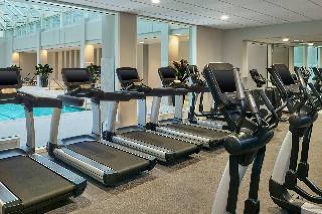 Desportos y Entretenimento