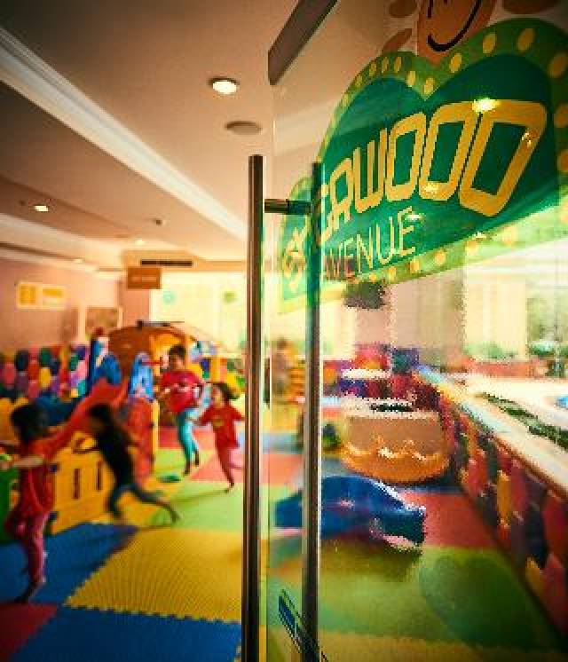 Desportos y Entretenimento