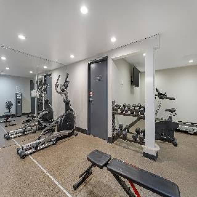 Desportos y Entretenimento