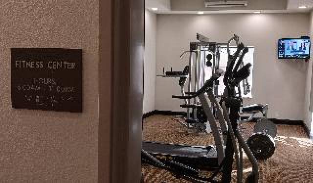 Desportos y Entretenimento