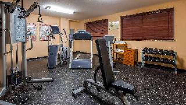 Desportos y Entretenimento
