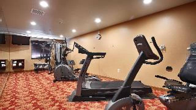 Desportos y Entretenimento