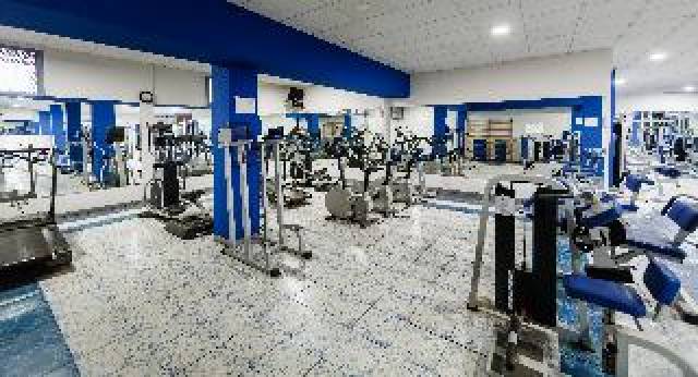 Desportos y Entretenimento