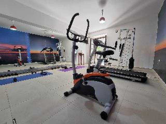 Desportos y Entretenimento