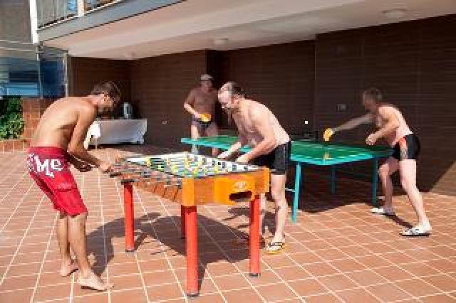 Desportos y Entretenimento