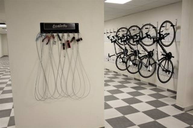 Desportos y Entretenimento
