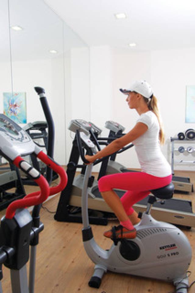 Desportos y Entretenimento