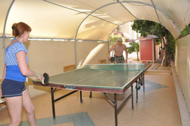 Desportos y Entretenimento