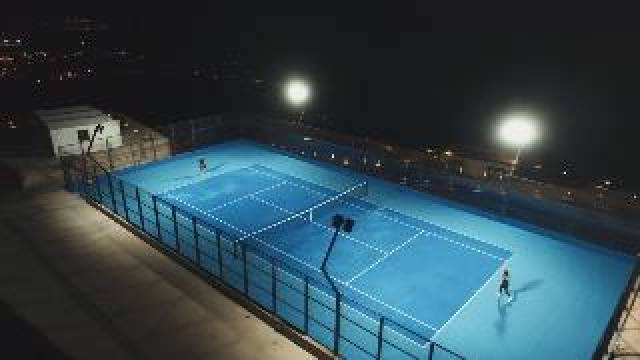 Desportos y Entretenimento