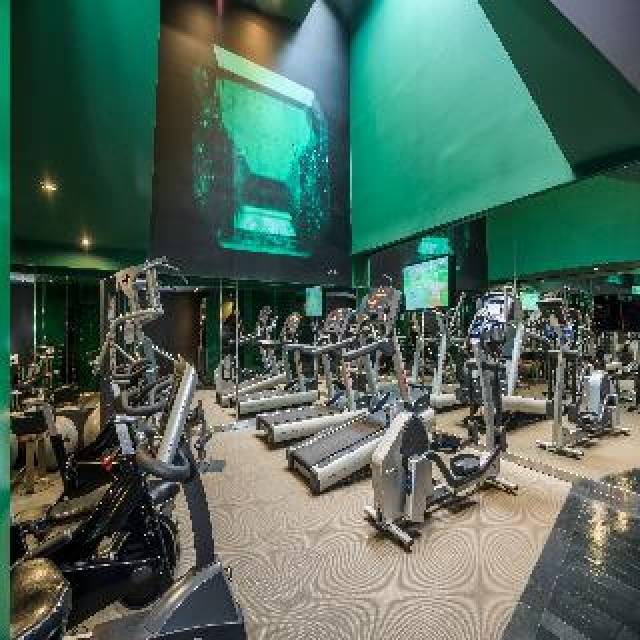 Desportos y Entretenimento