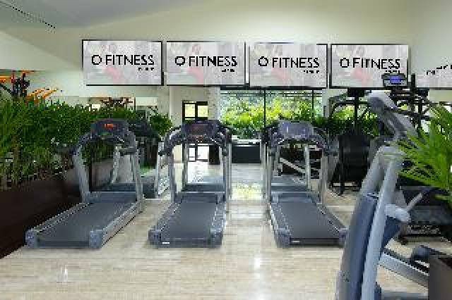 Desportos y Entretenimento