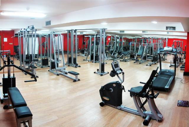 Desportos y Entretenimento