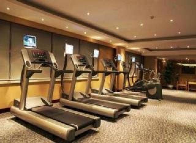 Desportos y Entretenimento