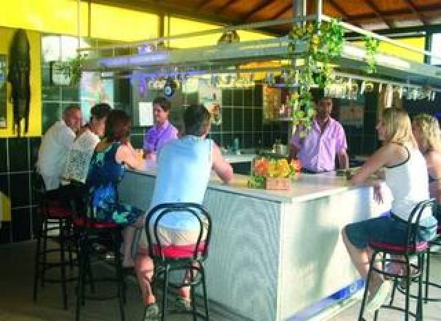 Bar