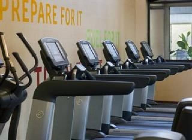 Desportos y Entretenimento