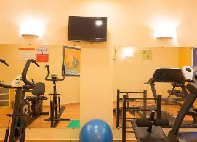 Desportos y Entretenimento