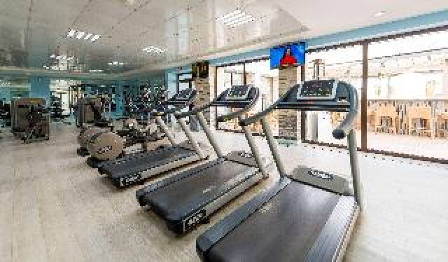 Desportos y Entretenimento