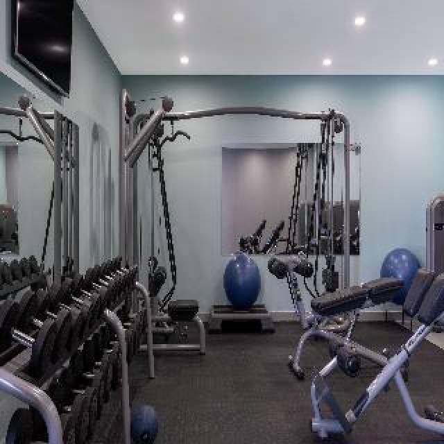 Desportos y Entretenimento