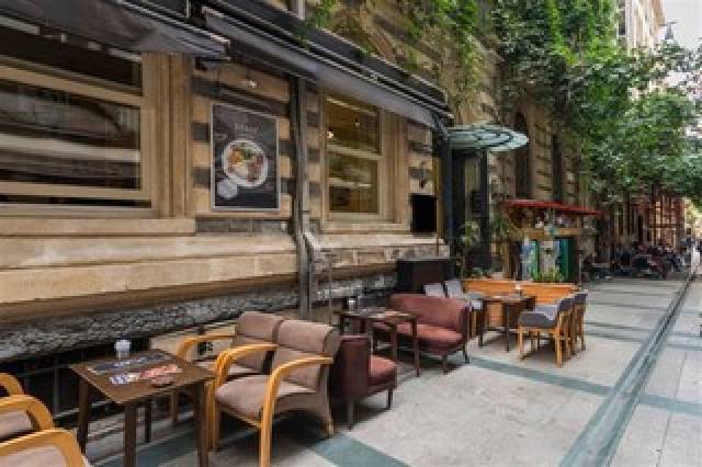 Desportos y Entretenimento