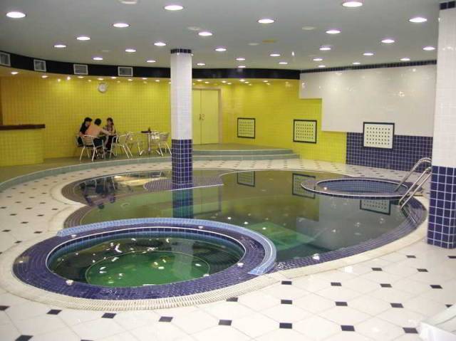 Piscina