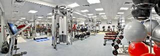 Desportos y Entretenimento